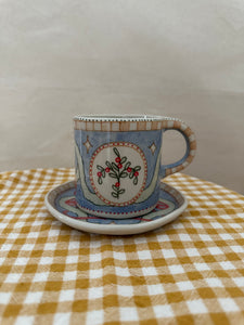 Tasse à thé "Quand la nuit tombe... les souris mangent des baies"