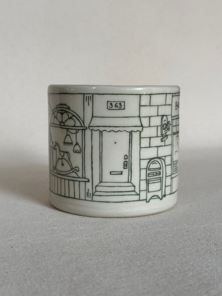 IMPARFAITE tasse "Antiquaire / Bureau de Poste"