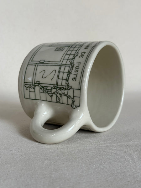 IMPARFAITE tasse "Antiquaire / Bureau de Poste"