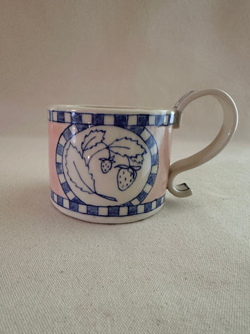 Tasse "Fraises" rose confiture